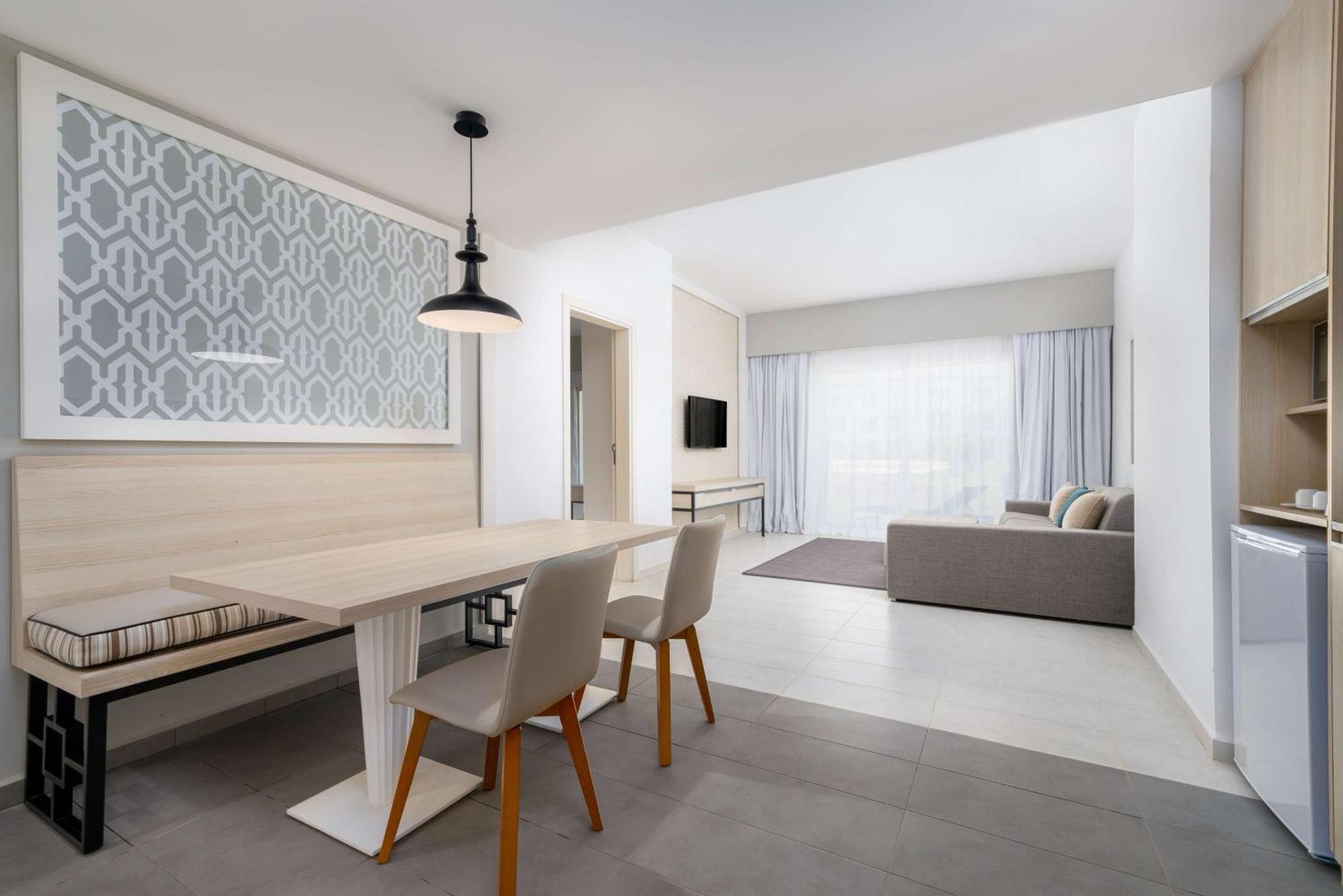 Radisson Blu Residences, Saïdia Exteriör bild
